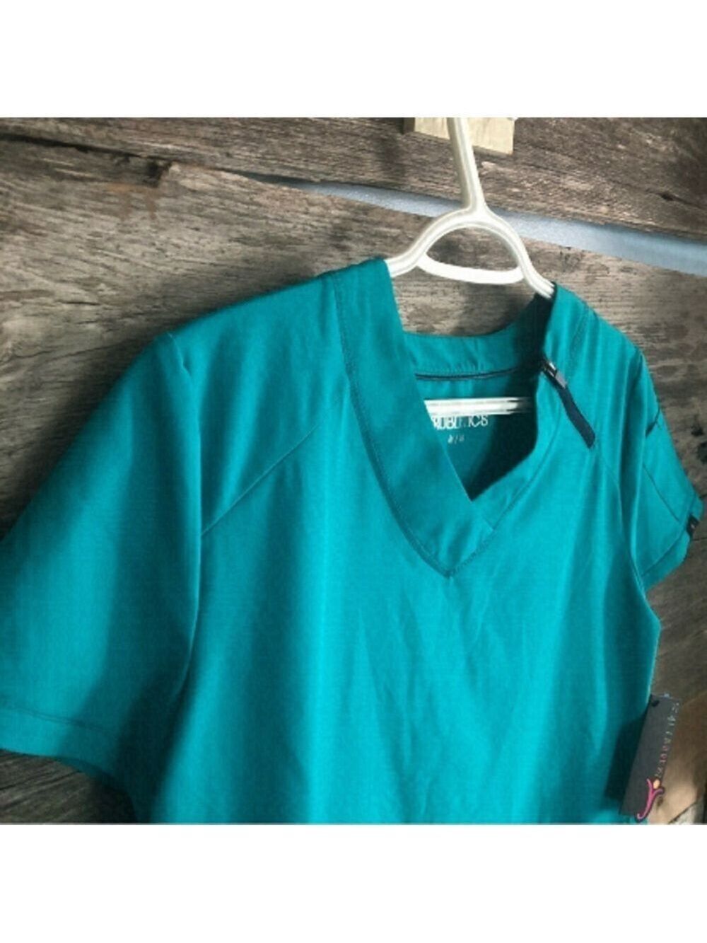 NWT Scrubletics Size Med Teal Scrub Shirt